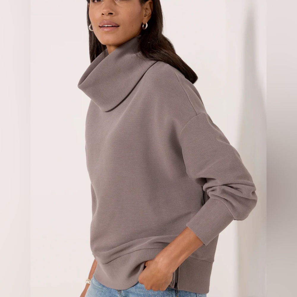 Varley Women's Deep Charcoal Cowlneck Sweater